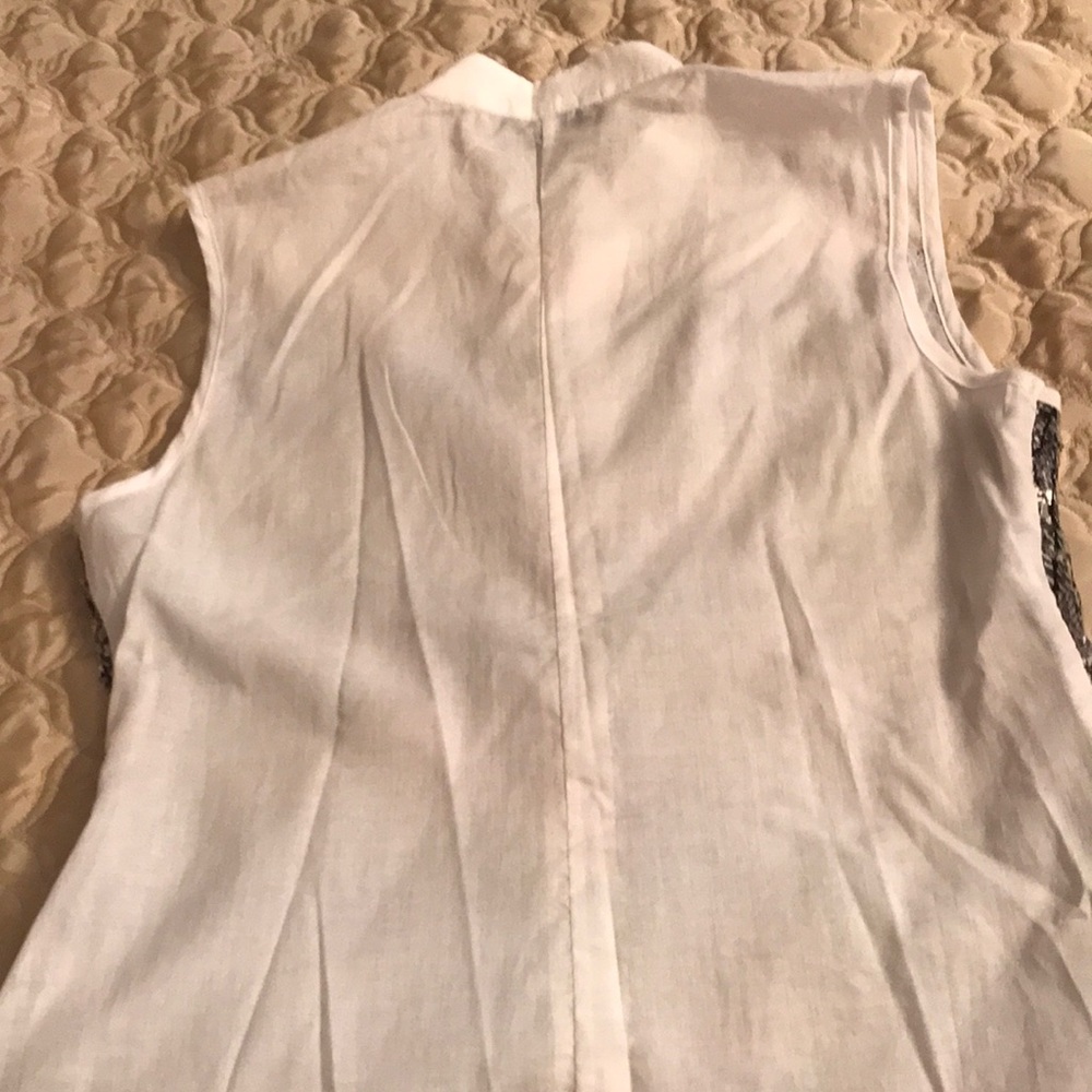 Top - Picture 3 of 3